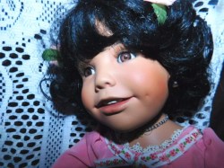 cristina latina face a